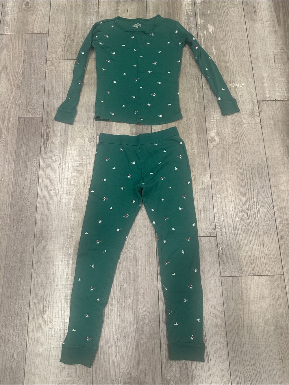 Wondershop Green Kids Pajama Set with Tiny White and Red Accents